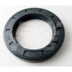 Image for OIL SEAL FRT HUB MIDGET